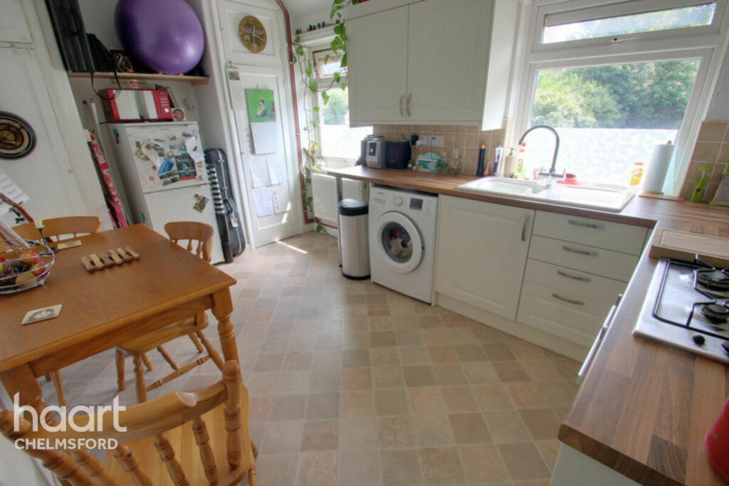 Widford Chase, CHELMSFORD photo 2