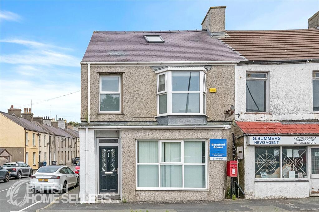 Main image of property: London Road, Holyhead, Isle of Anglesey, LL65