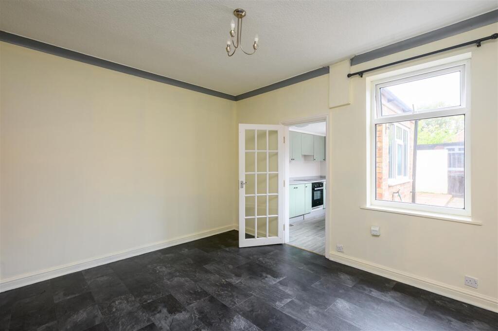 House in York - View 4