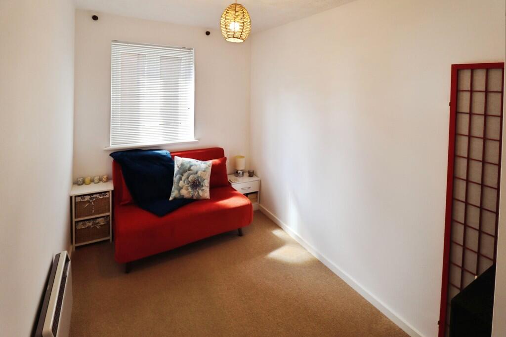 Apartment in Ipswich - View 5