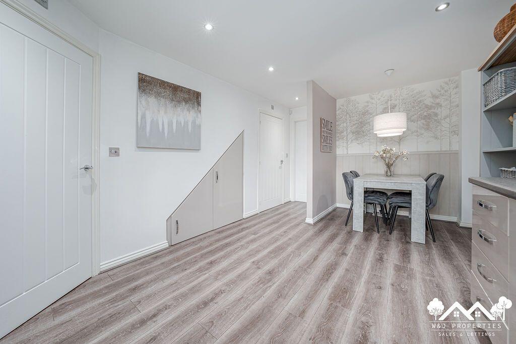 House in Knowsley, Liverpool City Region - More