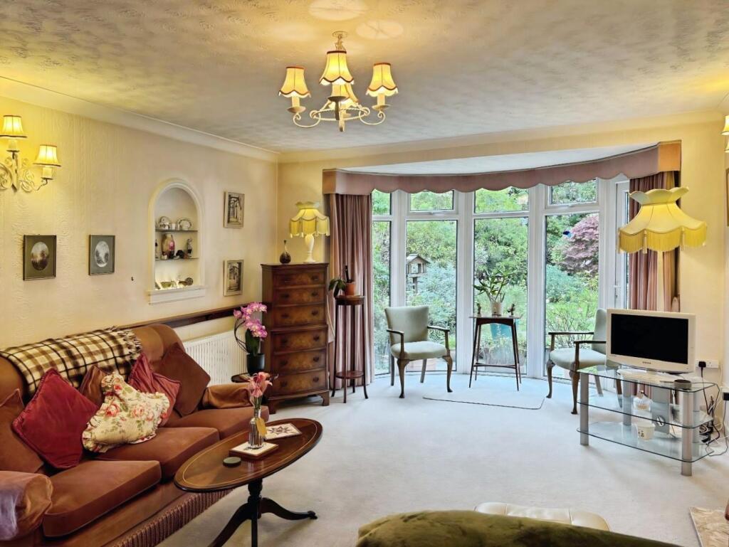 Redlands Way, Sutton Coldfield photo 3
