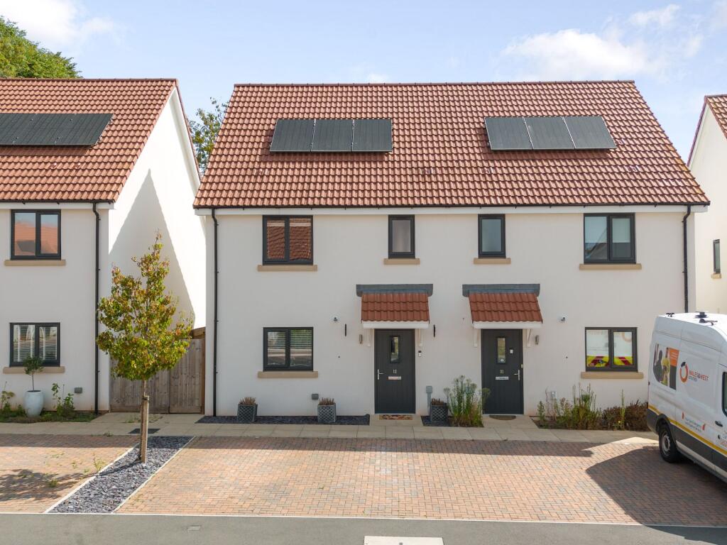 Main image of property: Carthouse Grove, Congresbury, BS49