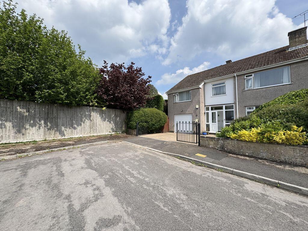 Main image of property: ALVESTON, NR BRISTOL
