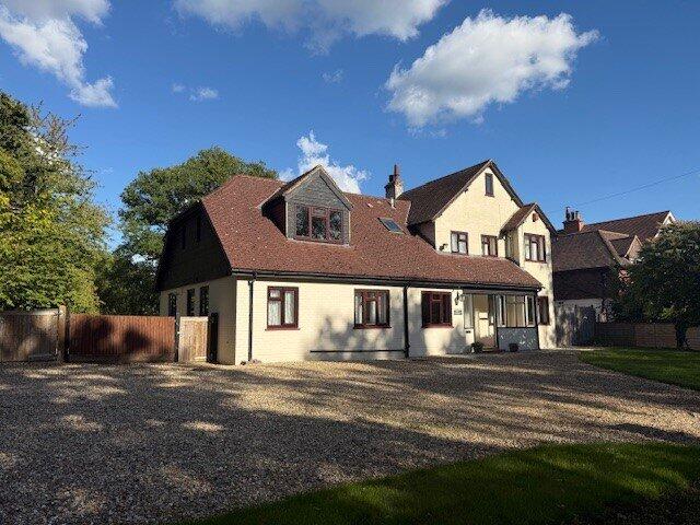 Main image of property: London Road, Hildenborough, Tonbridge, Kent