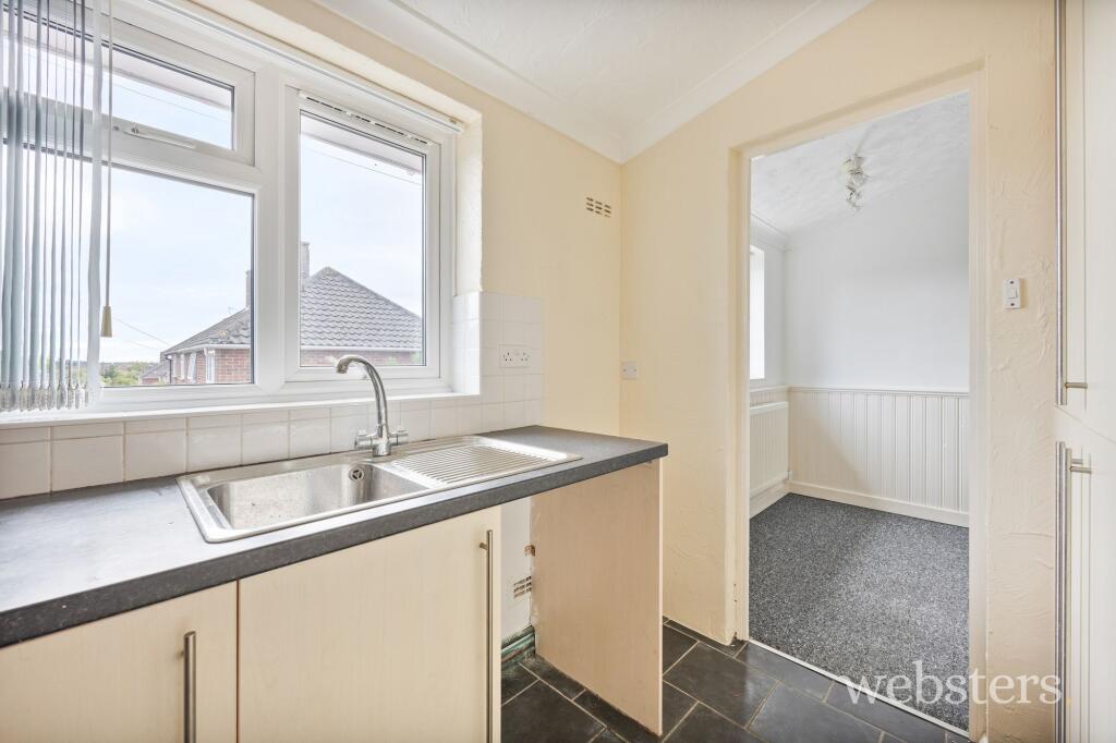 Apartment in Norwich, Tuckswood - View 3