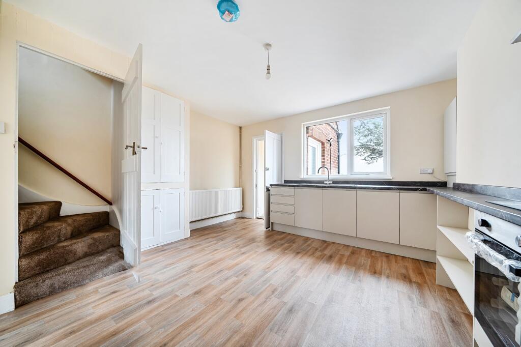 House in Ashford, Charing - View 4