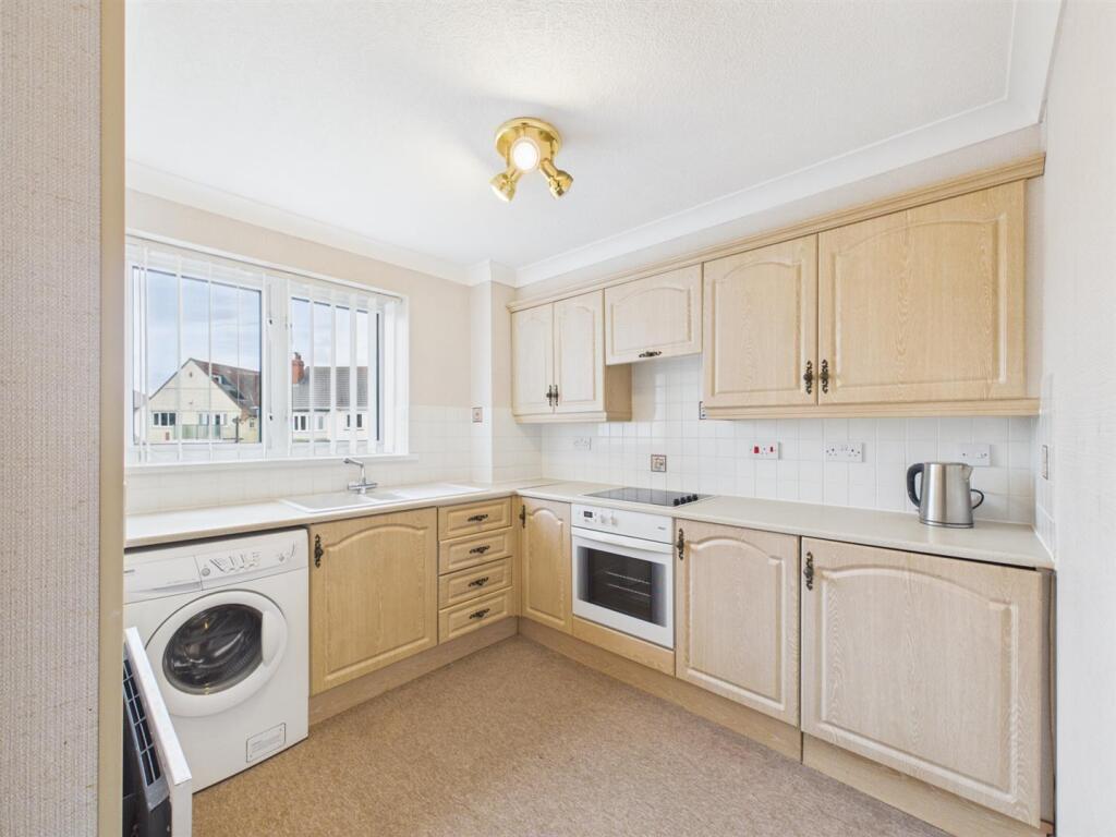 Apartment in York - View 5