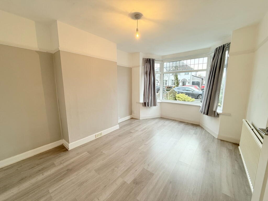House in Solihull, West Midlands - View 2