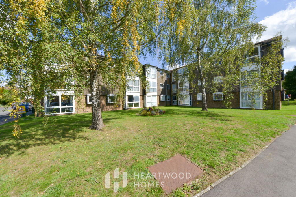 Apartment in St Albans, London Colney - View 2