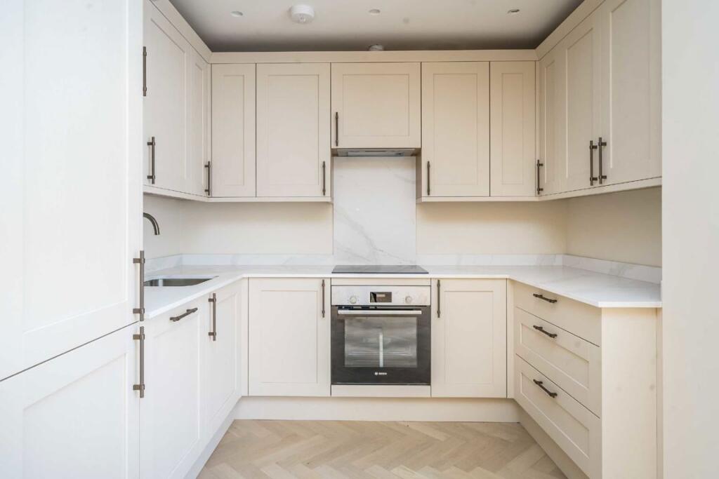 Gordon Road, Ealing photo 2
