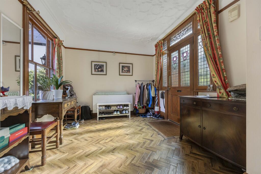 House in Reading, Caversham - View 5