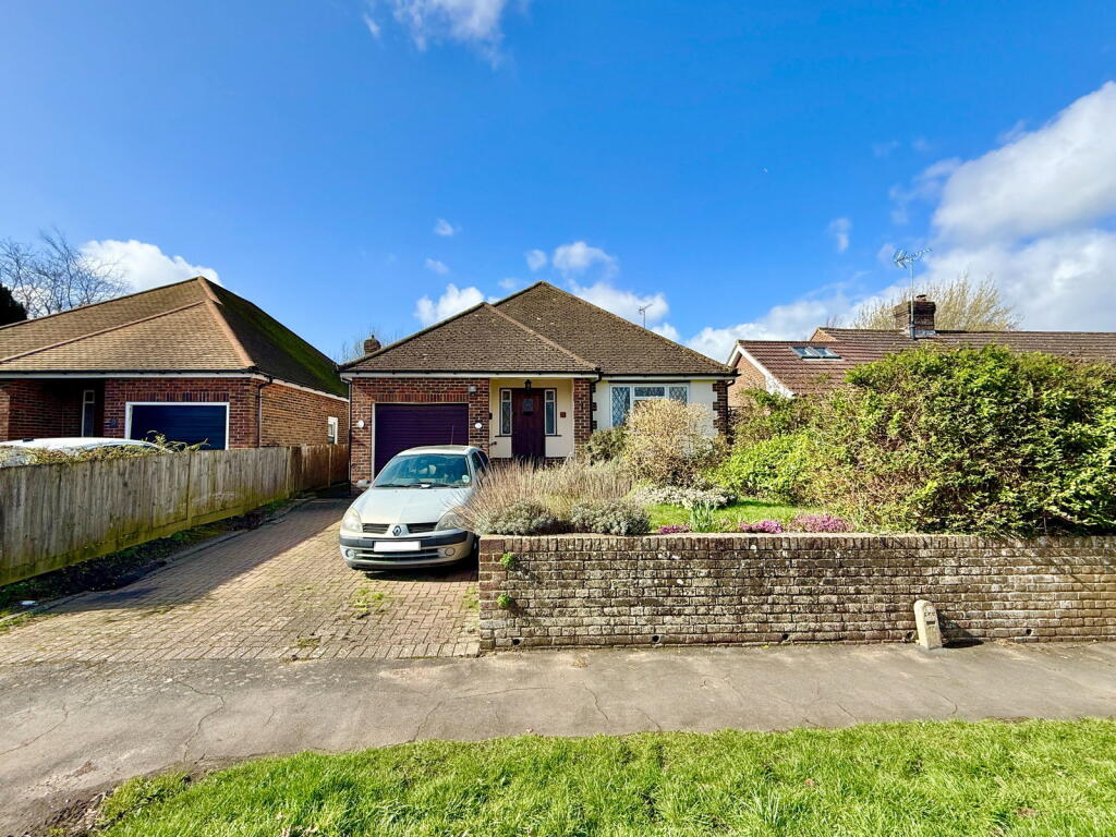 Main image of property: Chancellors Park, Hassocks, West Sussex, BN6 8EY