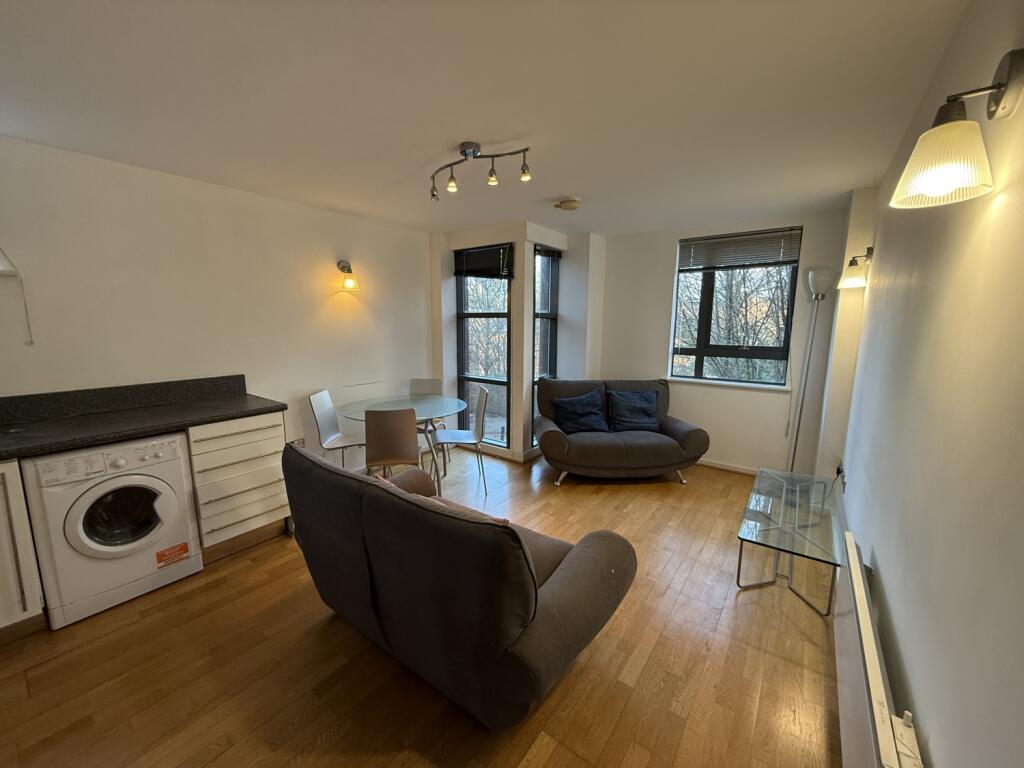 Main image of property: City Gate, Blantyre Street, Castlefield, Manchester, M15 4JT