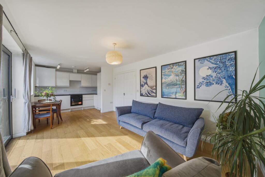 Fleeman Grove, West Bridgford - View 4