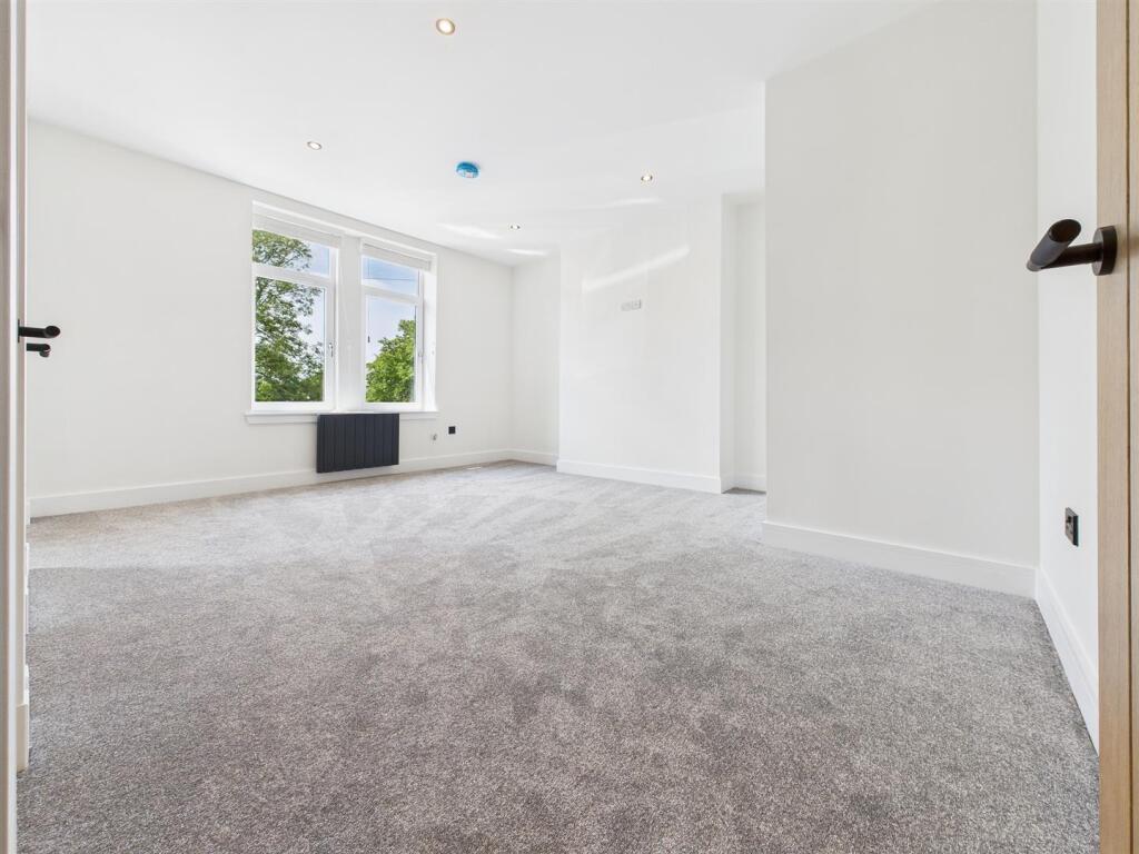 Apartment in Newcastle upon Tyne - View 3