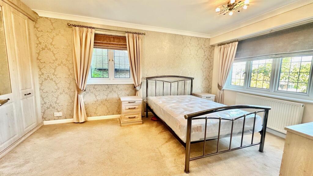 House in Rother, Fairlight - View 4