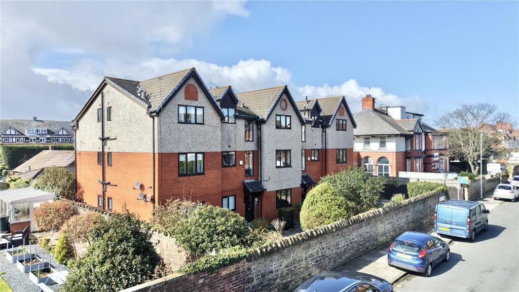 Main image of property: Queens Road, Hoylake, Wirral, Merseyside, CH47