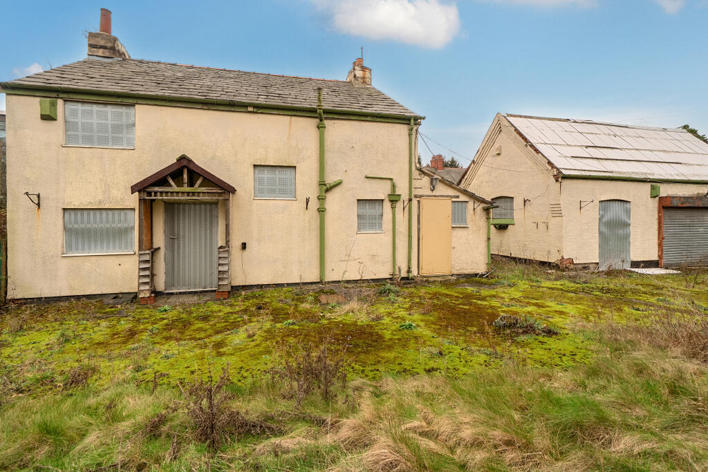 House in Warrington - View 2
