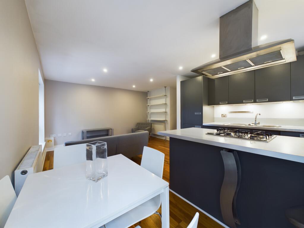 Apartment in London - View 4