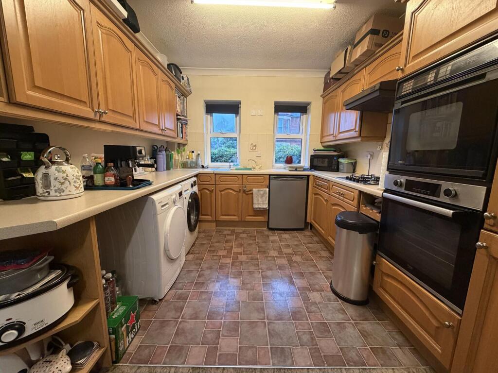 The Talbots, Orwell Road, Felixstowe, Suffolk, IP11 7QD, UK photo 3
