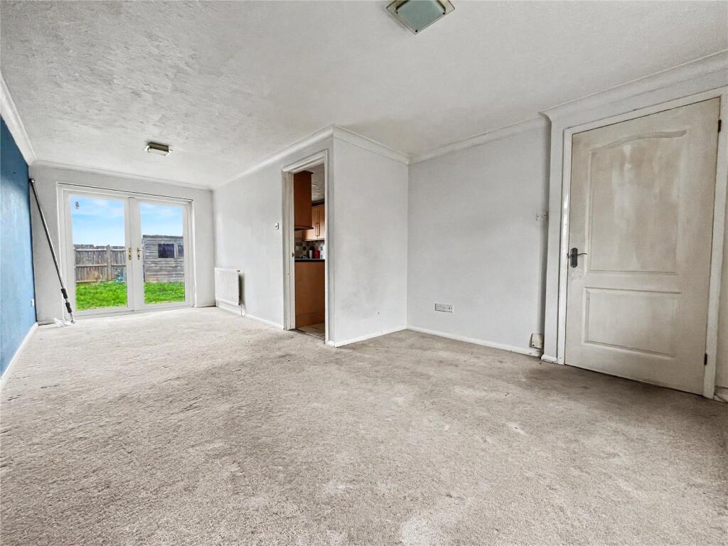 House in Chatham, Wayfield - View 4
