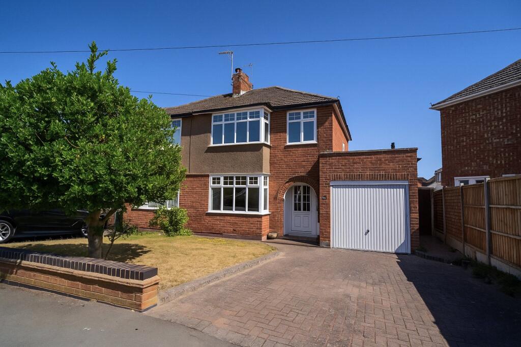 Main image of property: Franklin Road, Whitnash, Leamington Spa, CV31