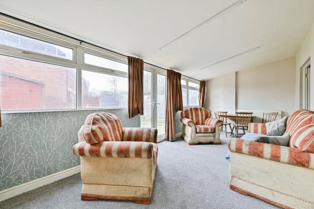 Abbot Road, Ilkeston, DE7 - More