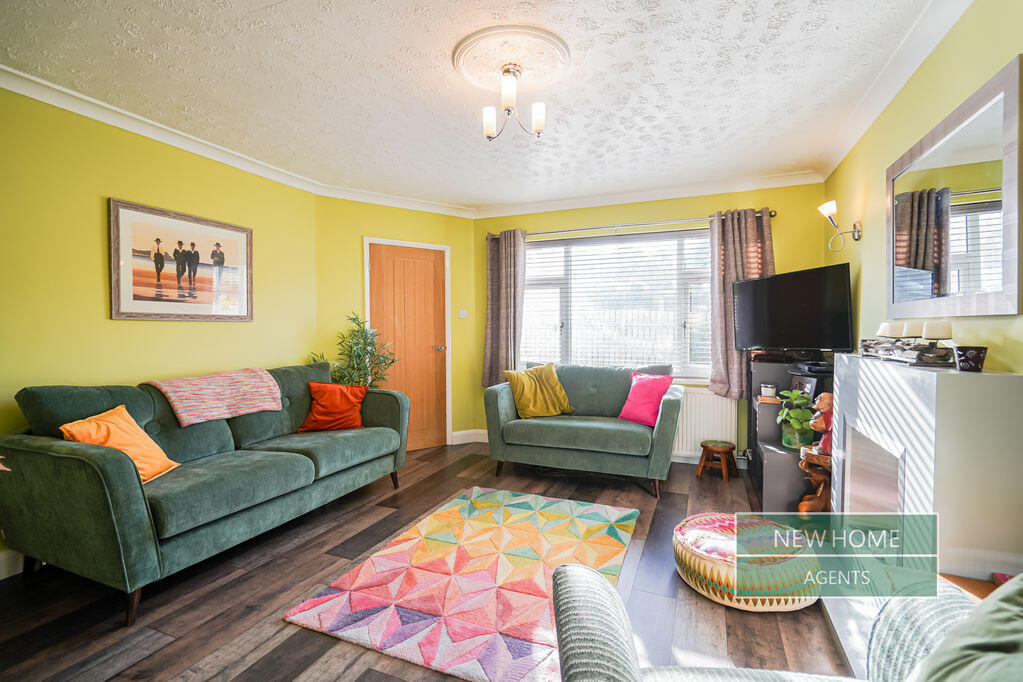 House in Rotherham, Bramley - View 3