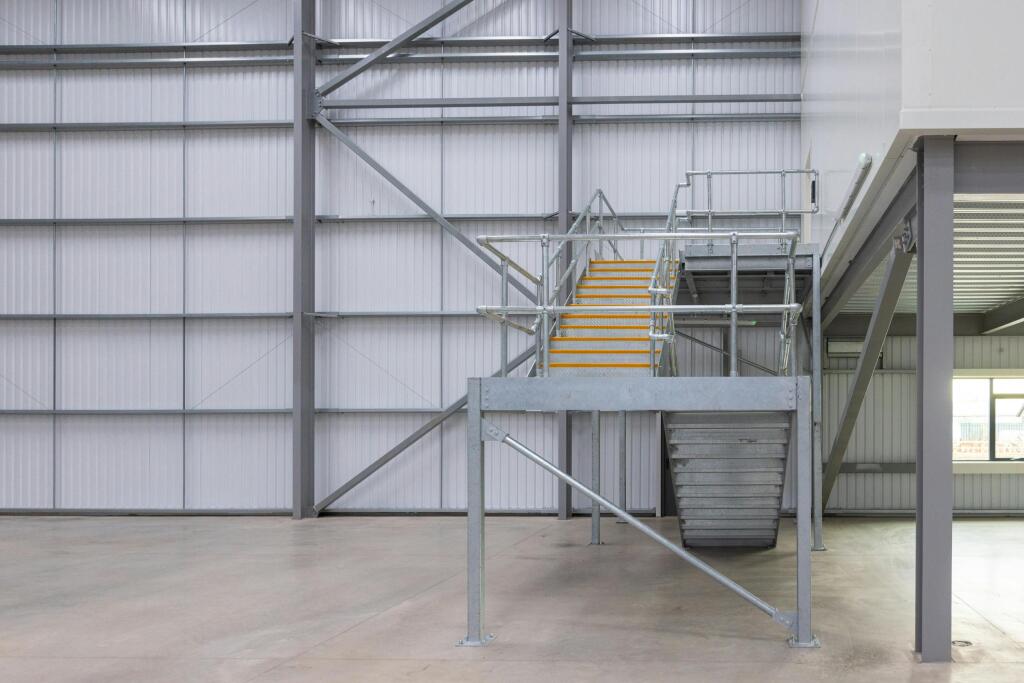 Unit27-Avonmouth-WebRes-Photos.co.uk-58.jpg