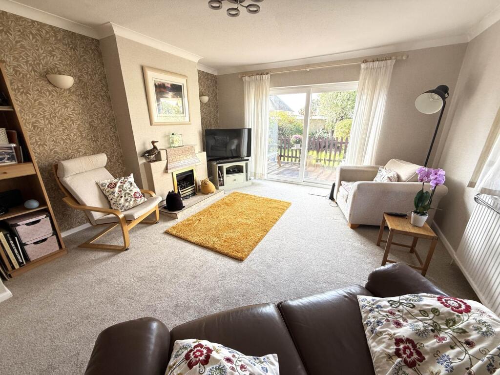 Briar Close, Exmouth photo 4