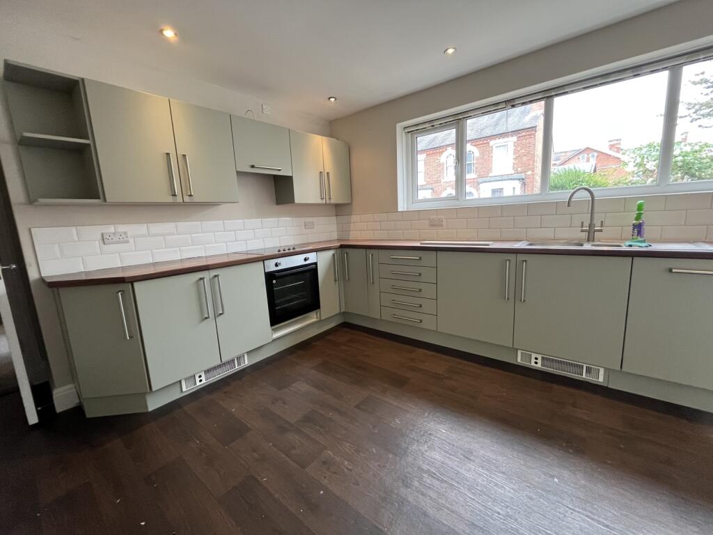 Main image of property: 2a Elm Avenue, Long Eaton, Nottingham, NG10 4LR