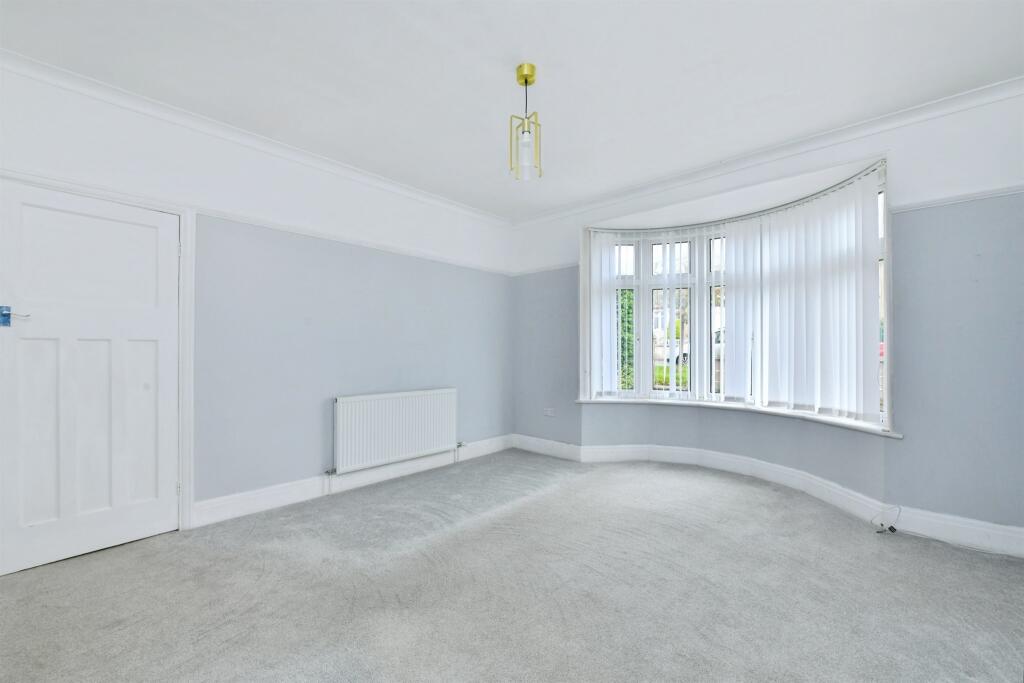 House in Plymouth - View 5