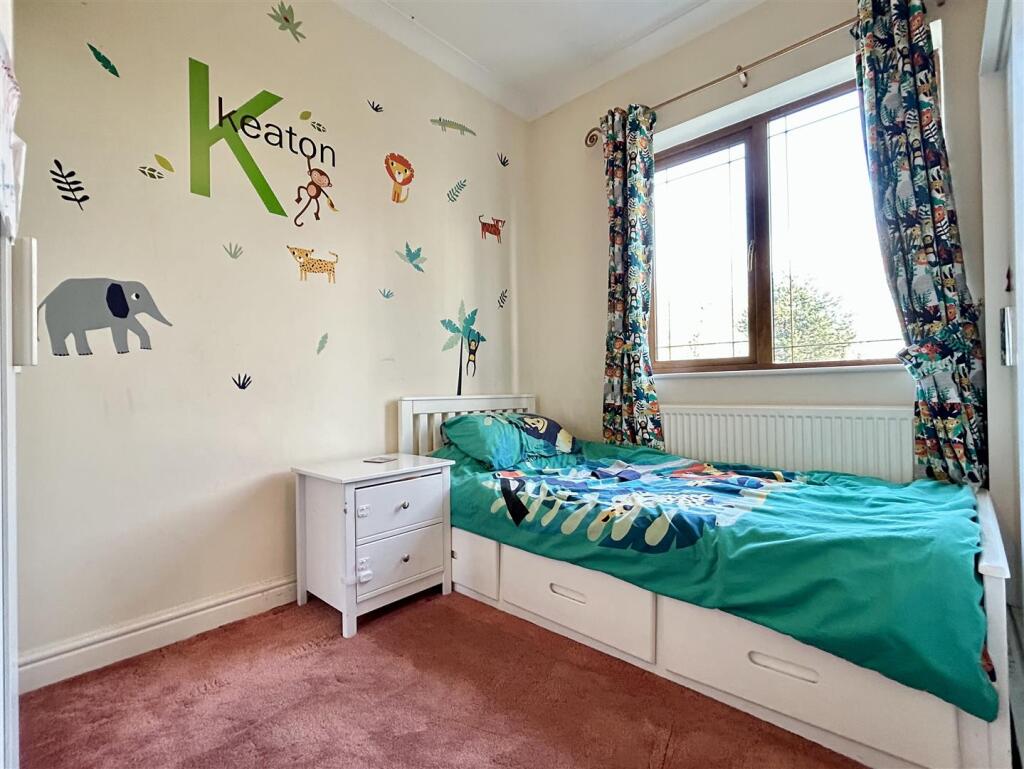 Additional image 18 of Ross, Rowley Regis