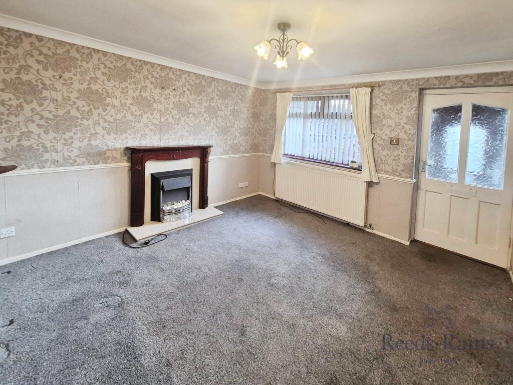 Bradley Gardens, Burnley, Lancashire, BB12 photo 3