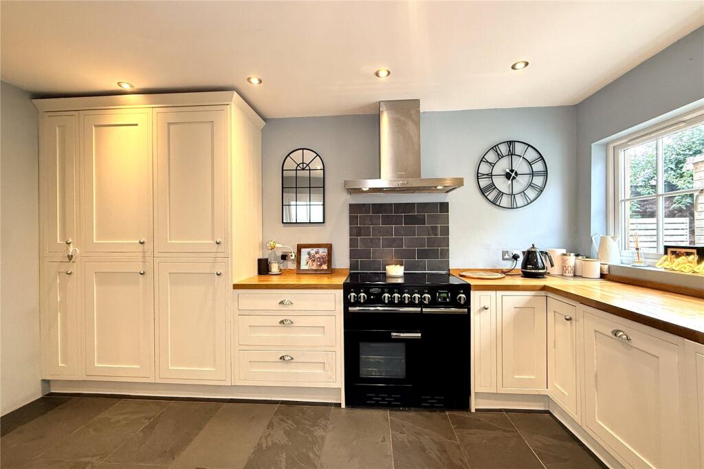 House in East Devon, Lympstone - View 4