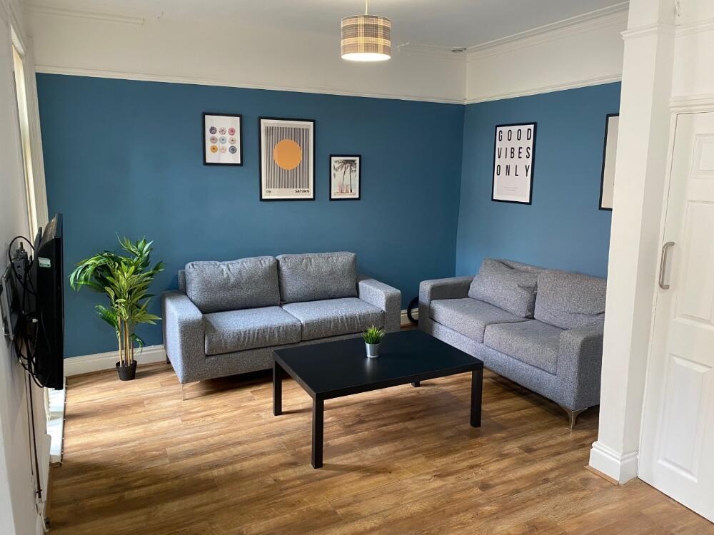 Main image of property: 5 Bed - Egerton Road, Wavertree, L15