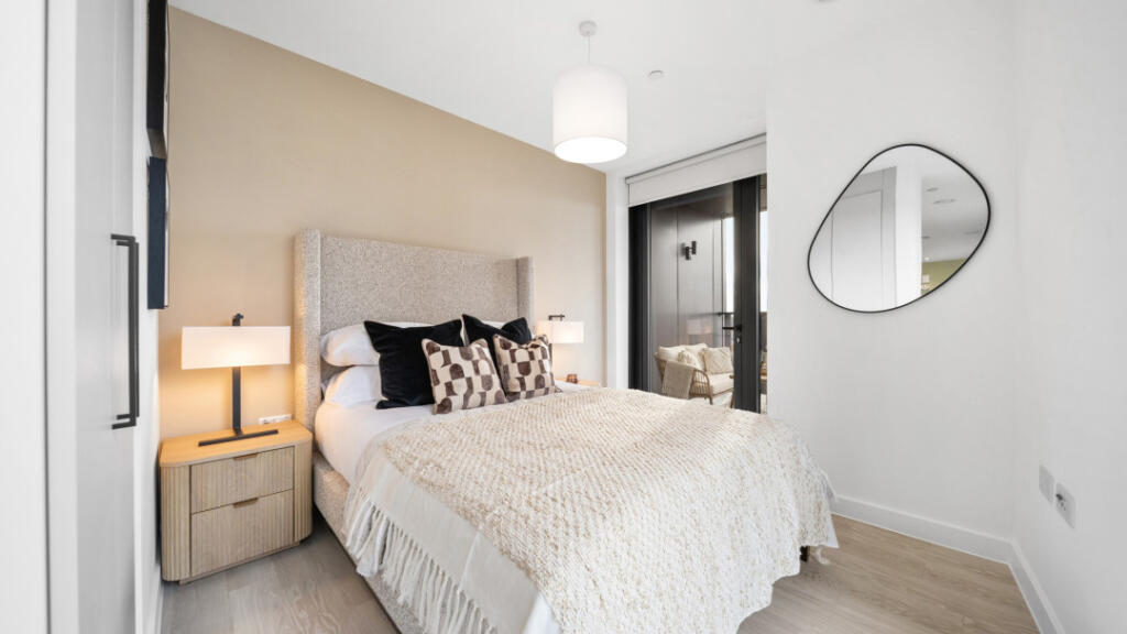Main image of property: West Parkside,
London,
SE10 0JT