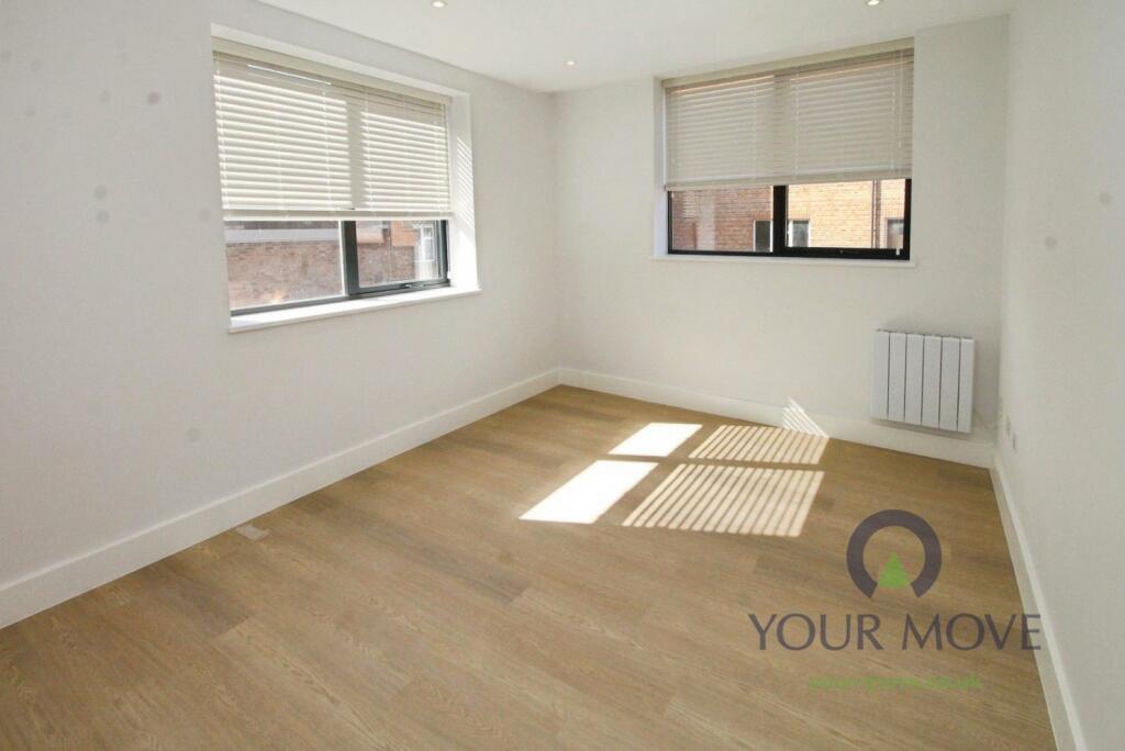 Apartment in Milton Keynes - View 4