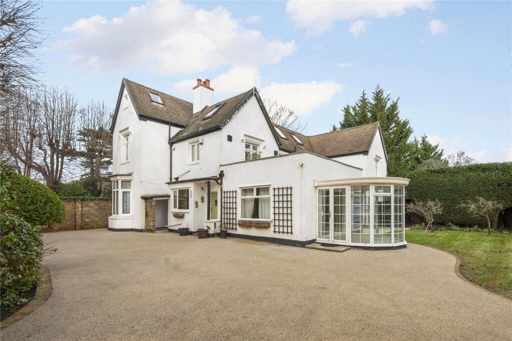 Main image of property: Warren Lodge, Warren Road, Kingston upon Thames, Surrey, KT2