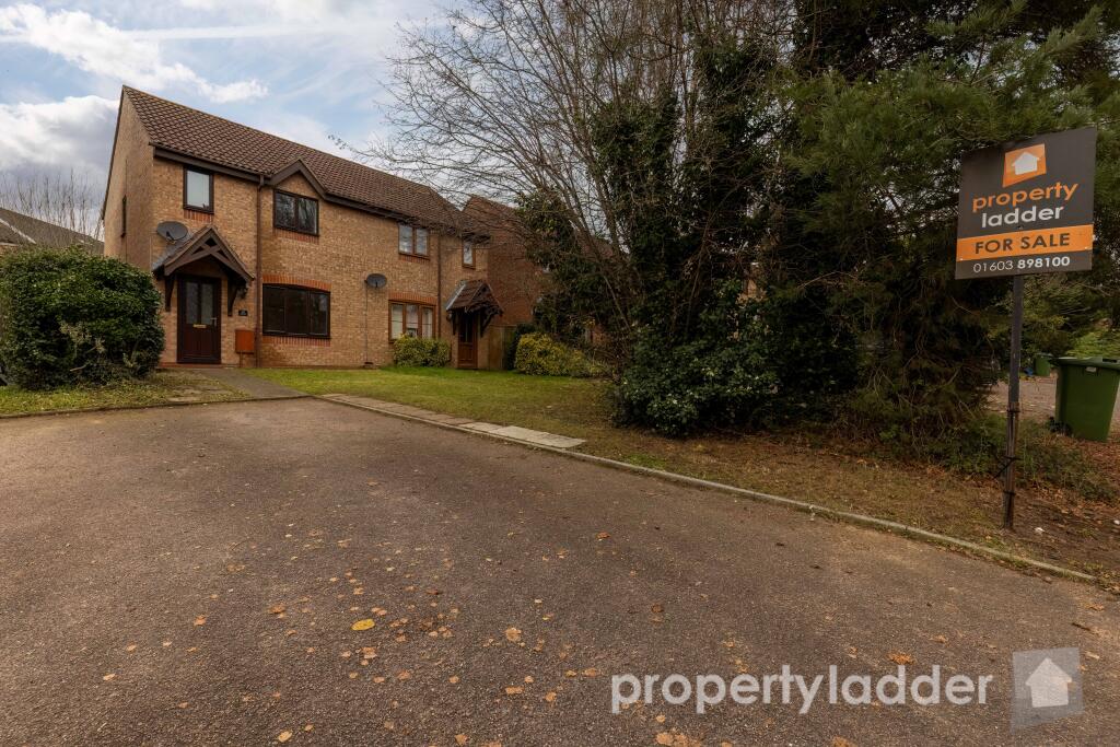 Main image of property: Olive Avenue, Newton Flotman, NR15