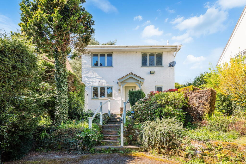Main image of property: Tandridge Lane, Tandridge, Oxted, RH8 9NN
