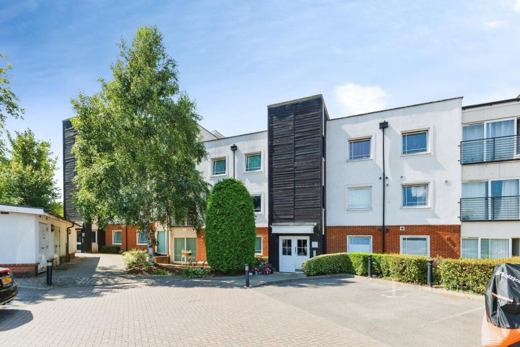 Main image of property: Buffers Lane, Leatherhead, Surrey, KT22