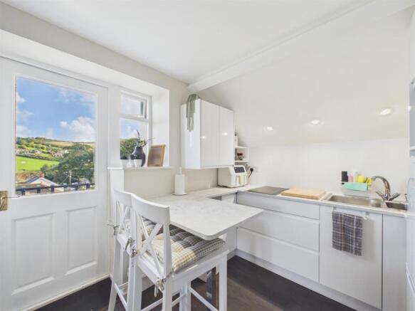 Top Floor Living Acc