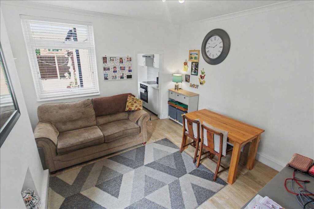 House in Broxtowe, Awsworth - View 4