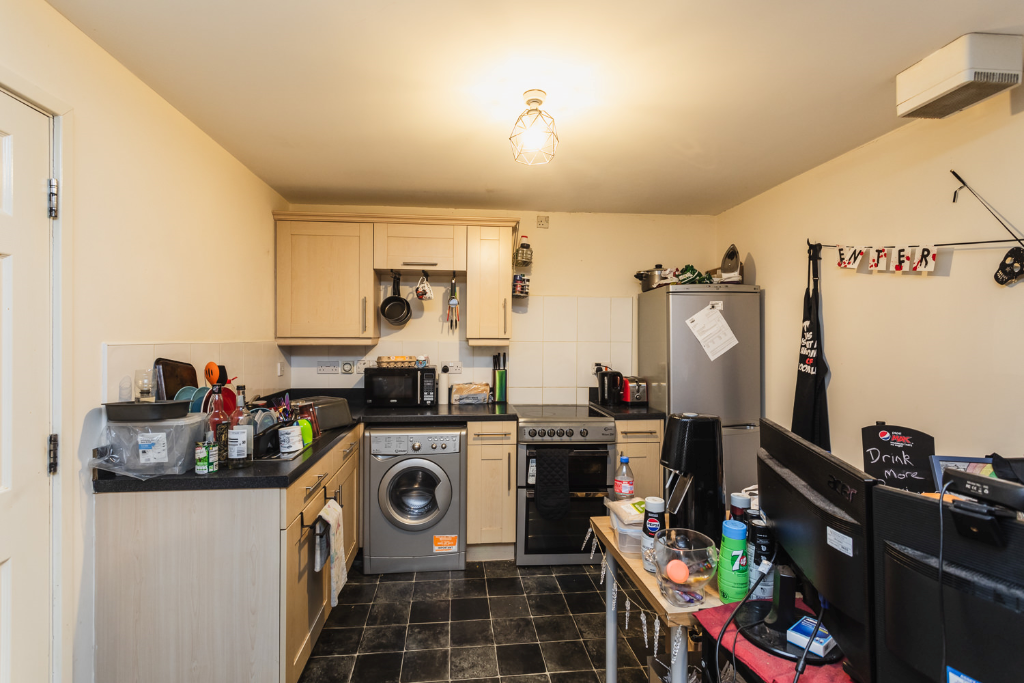 Waltheof Road, Sheffield, S2 photo 5