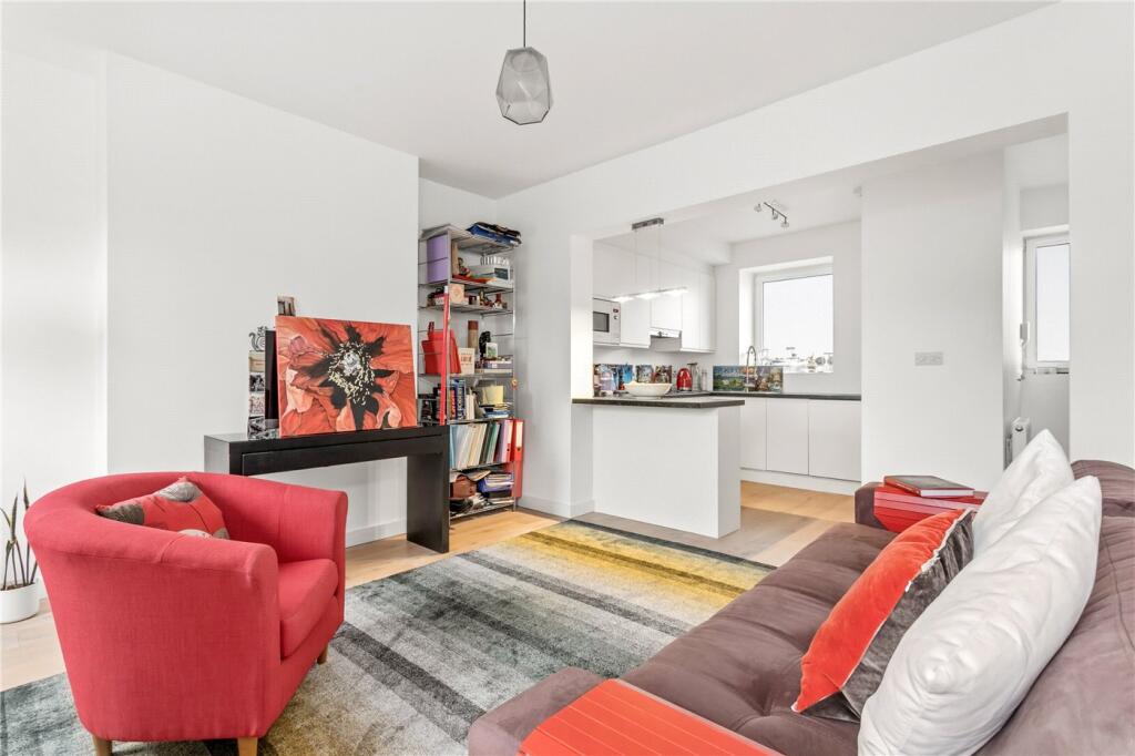 Main image of property: Hanbury Street, London, E1