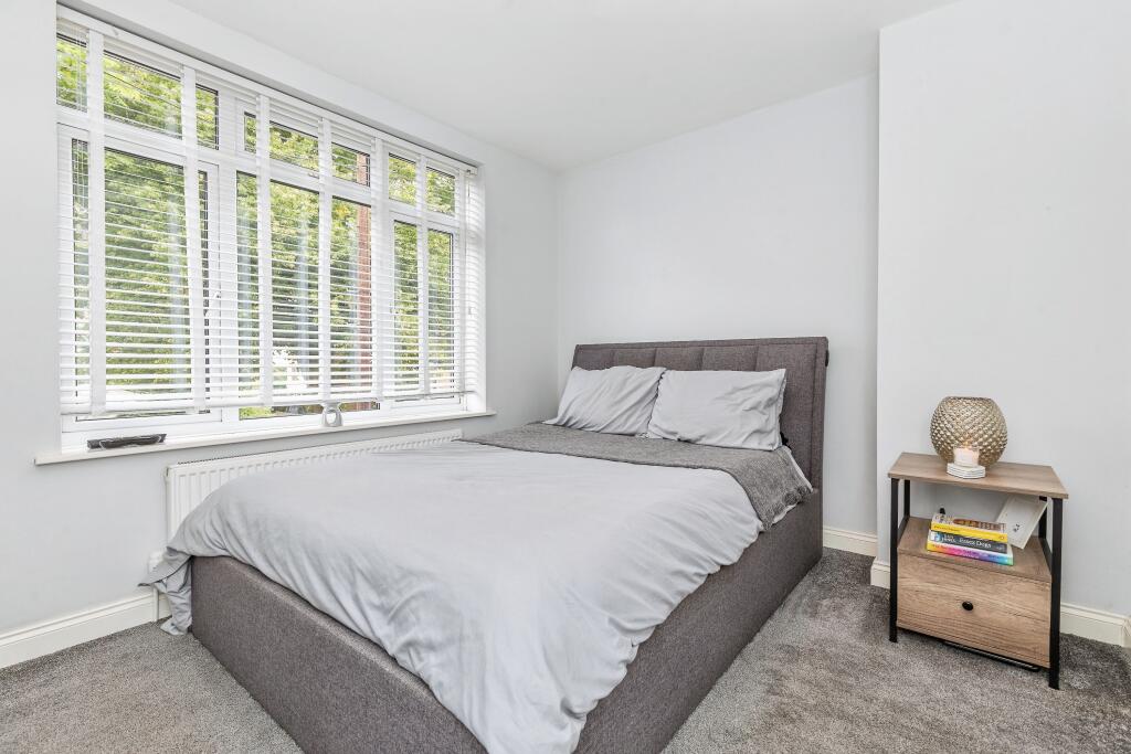 House in Gillingham, Medway - More