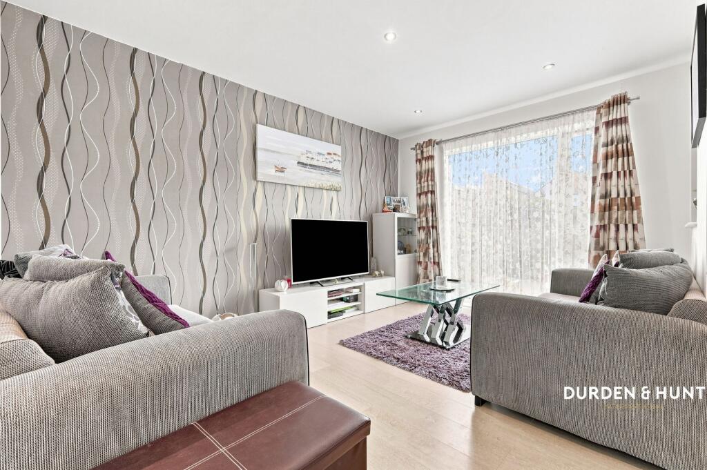 House in Romford - View 4