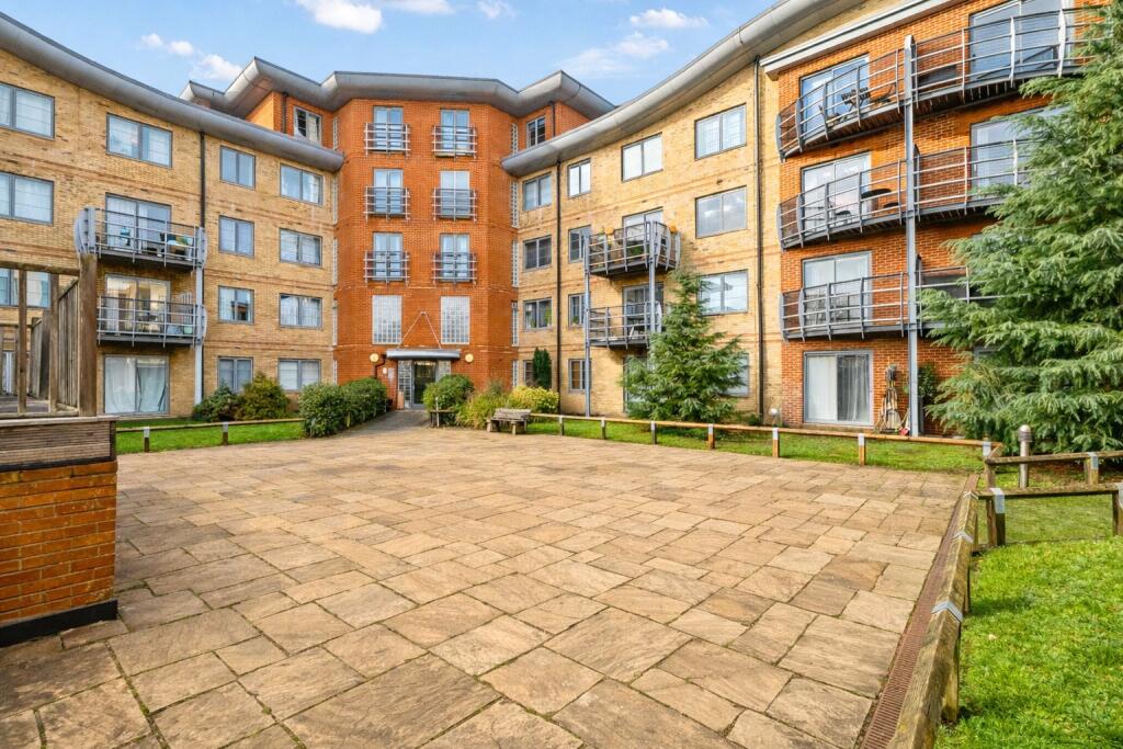 Main image of property: Quadrant Court, Jubilee Square, Reading